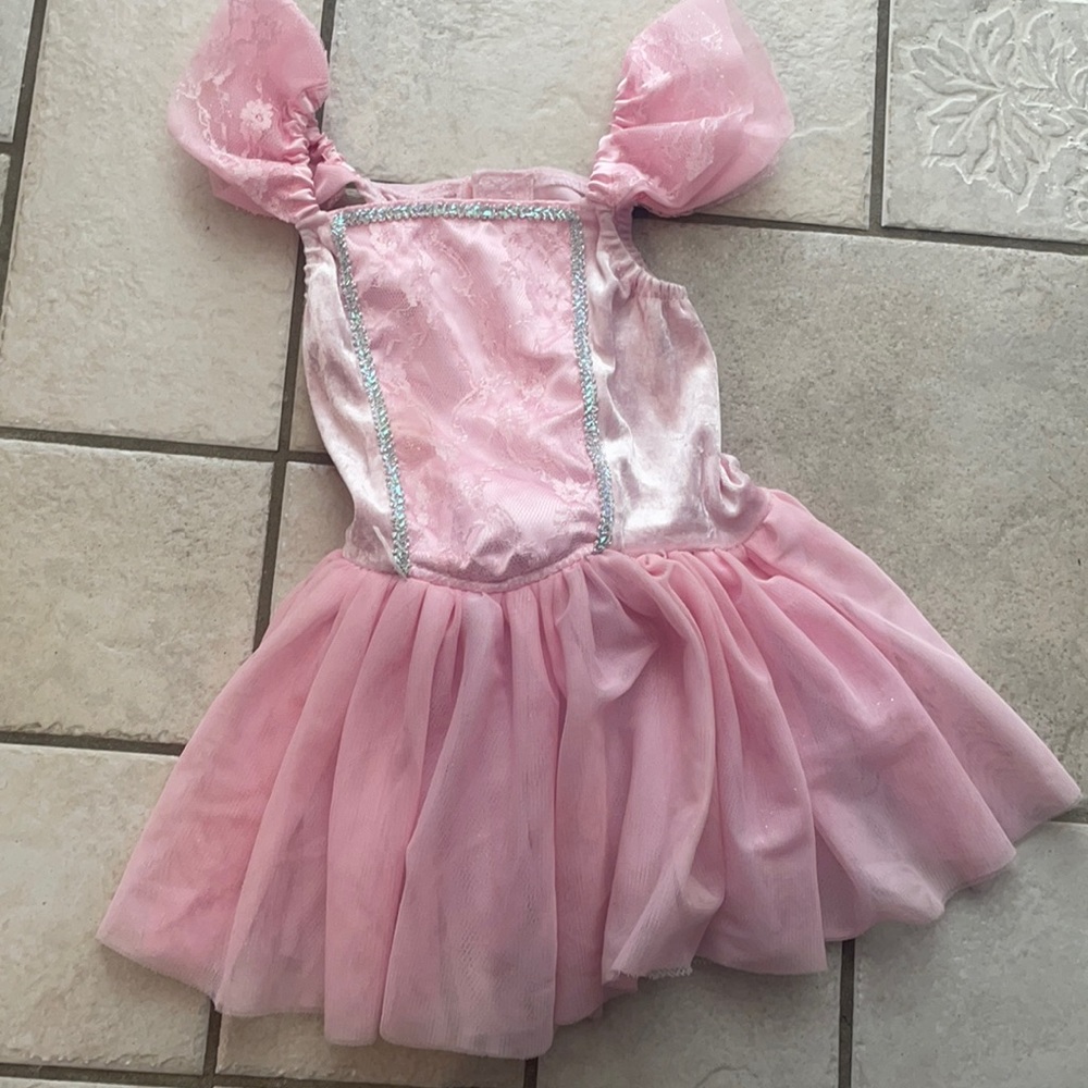 Dress up dress!